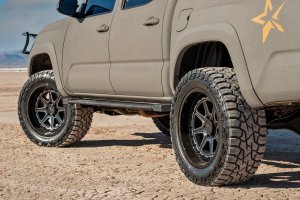 Tire - Rough Country - Venom Terra Hunter R/T